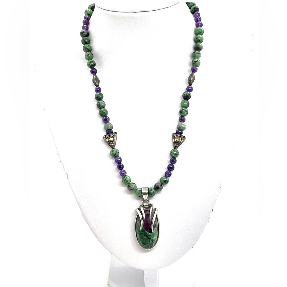 Ruby In Zoisite Natural Beaded Pendant Necklace - image 8